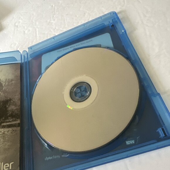 Steve Niles' Remains [Blu-ray] Like New! Lance Reddick Grant Bowler Apocalypse - Picture 5 of 7